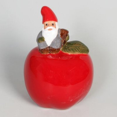 Rolf Berg Tomte på Äpple, 17 cm
