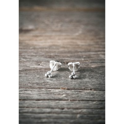 Faith Örhängen Minipluppar