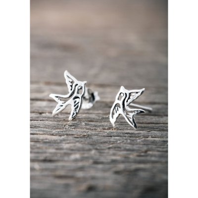 Faith Örhängen Svala