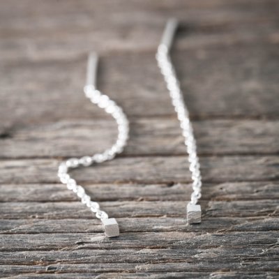 Faith Örhängen Kedja med Minikub