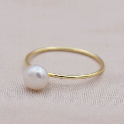 Faith Ring Guld Supertunn med sötvattenpärla